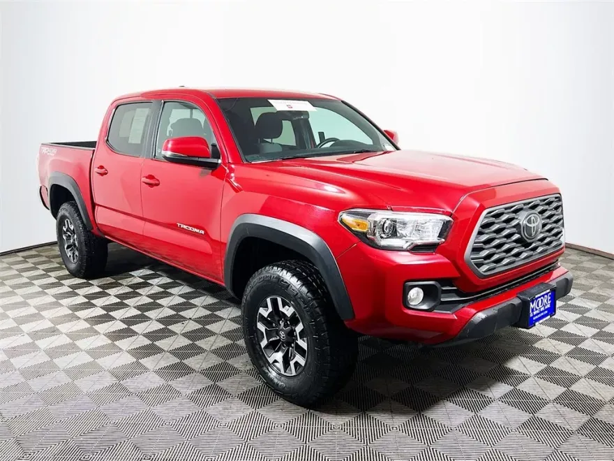 2023 Toyota Tacoma TRD Off-Road V6 photo 1