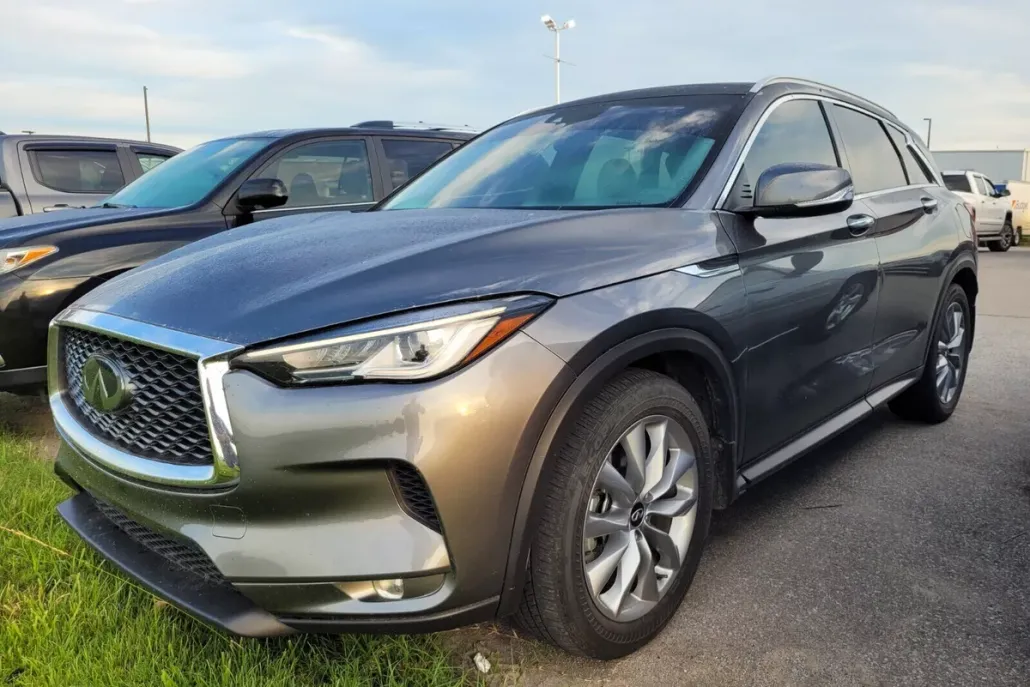 2022 Infiniti QX50 Luxe photo 1