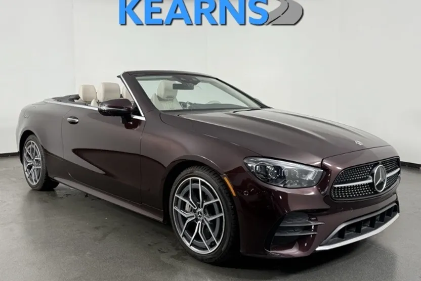 2023 Mercedes Benz E 450 4MATIC photo 1