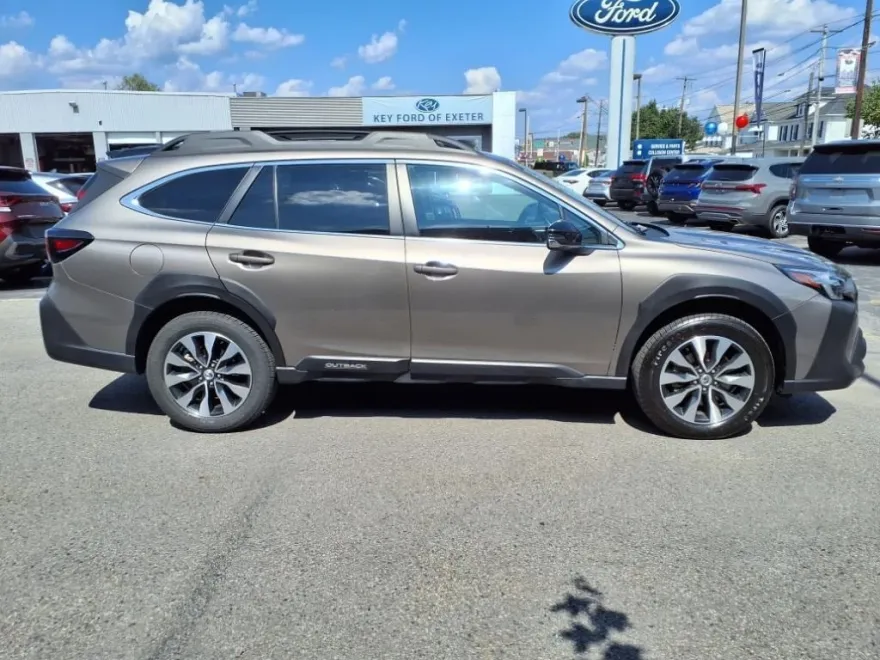 2024 Subaru Outback Limited XT photo 1
