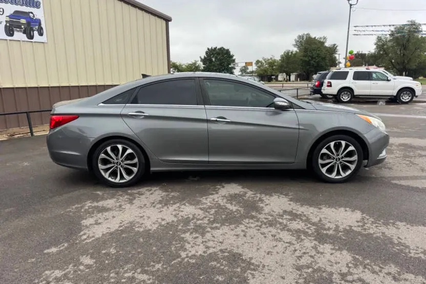 2013 Hyundai Sonata Limited 2.0T photo 1