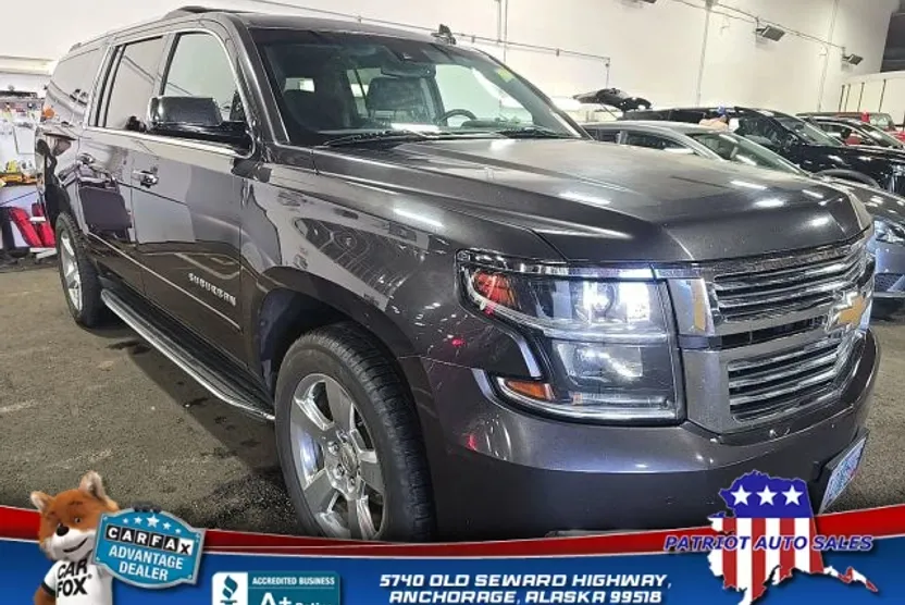 2016 Chevrolet Suburban LTZ photo 1
