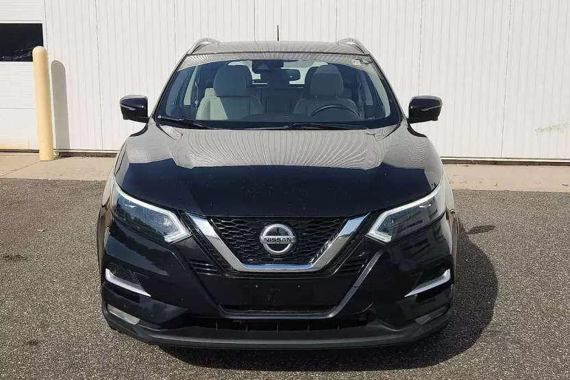 2021 Nissan Rogue Sport SL photo 1