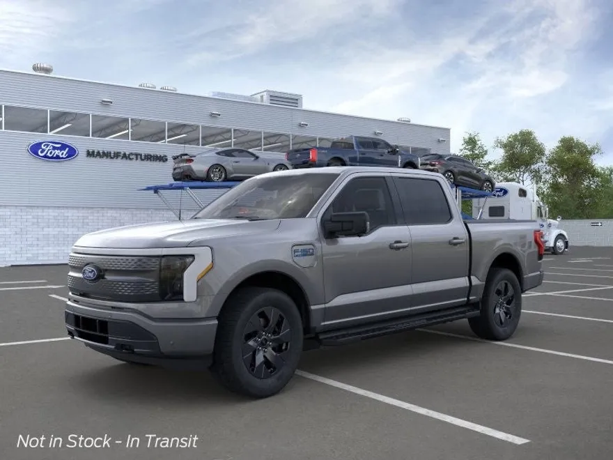 2025 Ford F-150 Lightning photo 1