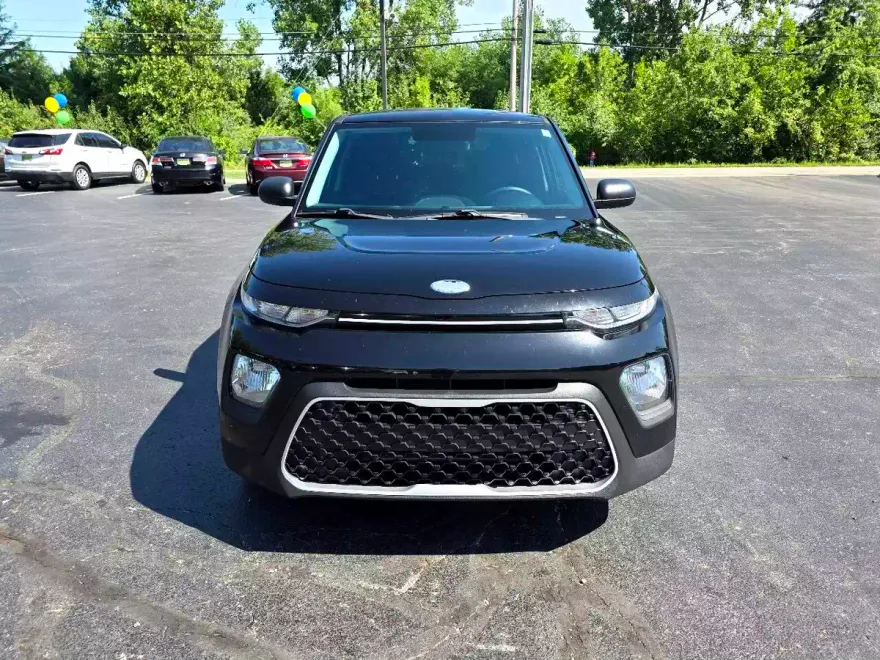 2020 Kia Soul LX photo 1