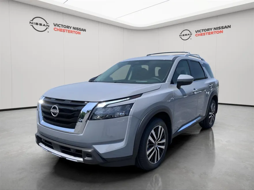 2025 Nissan Pathfinder Platinum photo 1