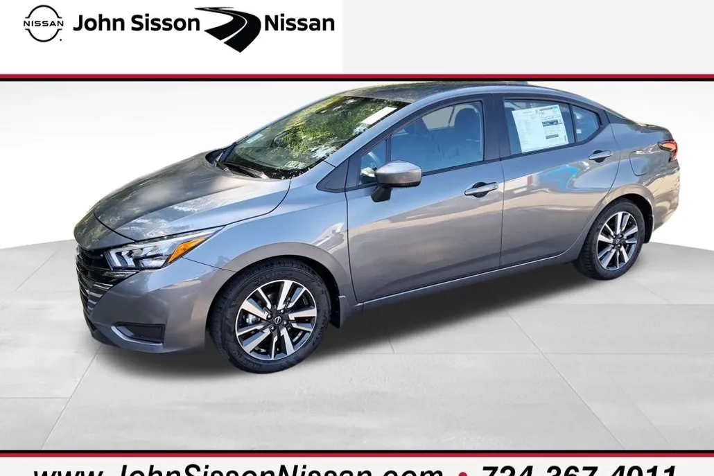 2025 Nissan Versa 1.6 SV photo 1