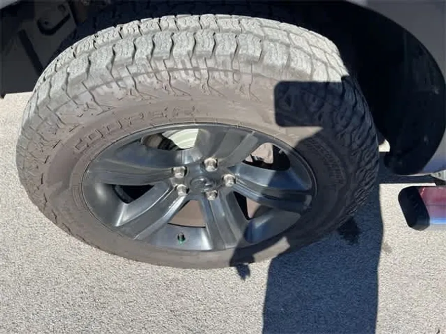 2021 Ram 1500 Classic Warlock photo 1