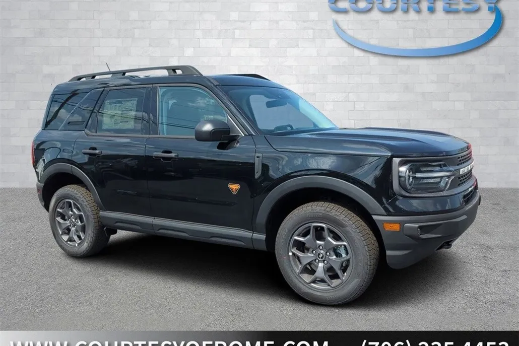 2024 Ford Bronco Sport Badlands photo 1