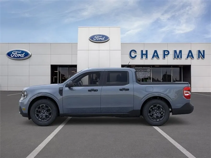 2025 Ford Maverick XLT photo 1