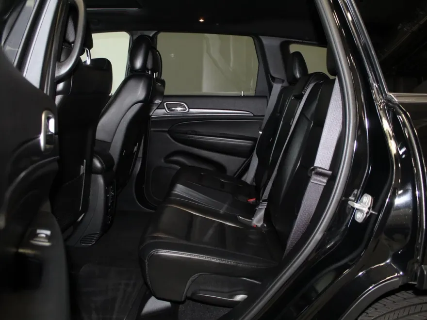 2020 Jeep Grand Cherokee Limited photo 1