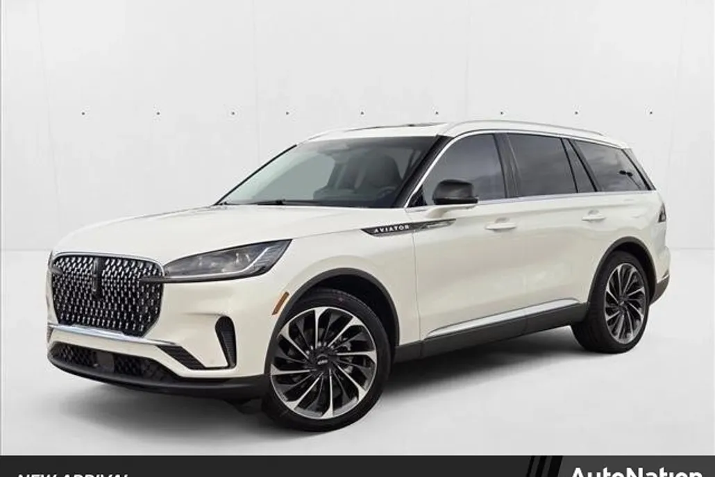 2025 Lincoln Aviator Reserve photo 1