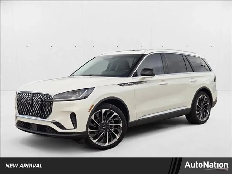 2025 Lincoln Aviator Reserve photo 1