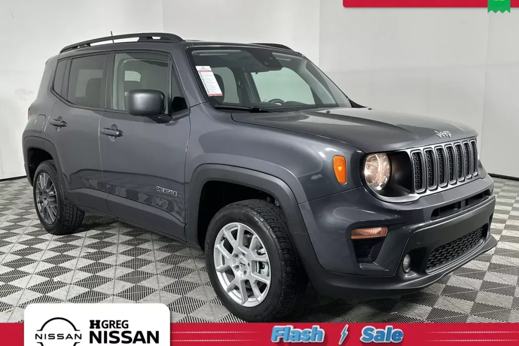 2022 Jeep Renegade Latitude photo 1