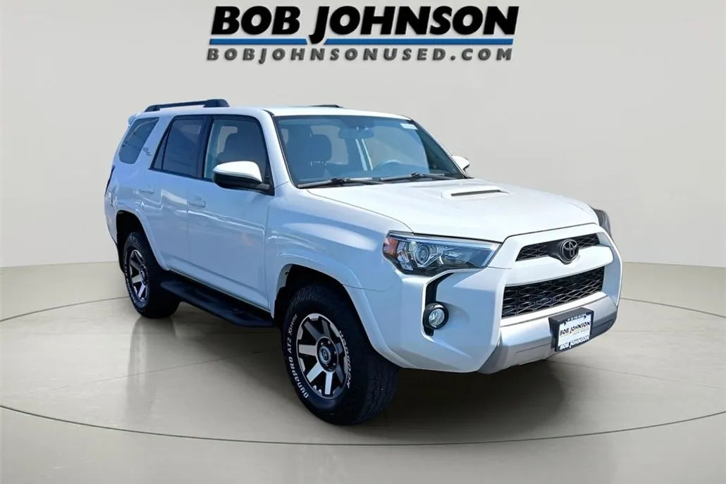2019 Toyota 4Runner TRD Off-Road photo 1
