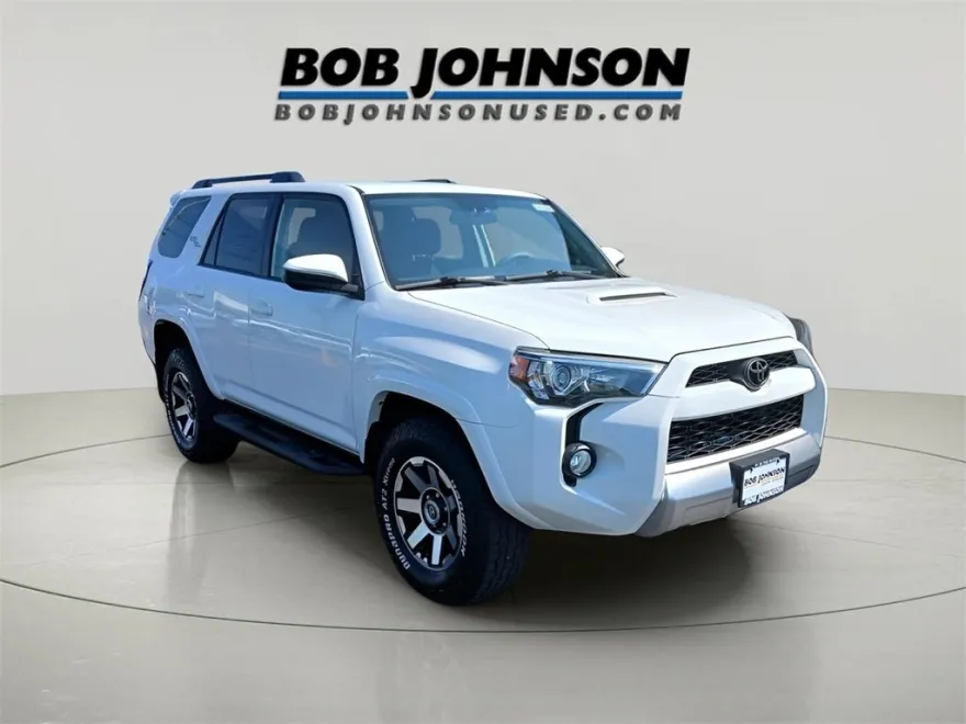2019 Toyota 4Runner TRD Off-Road photo 1
