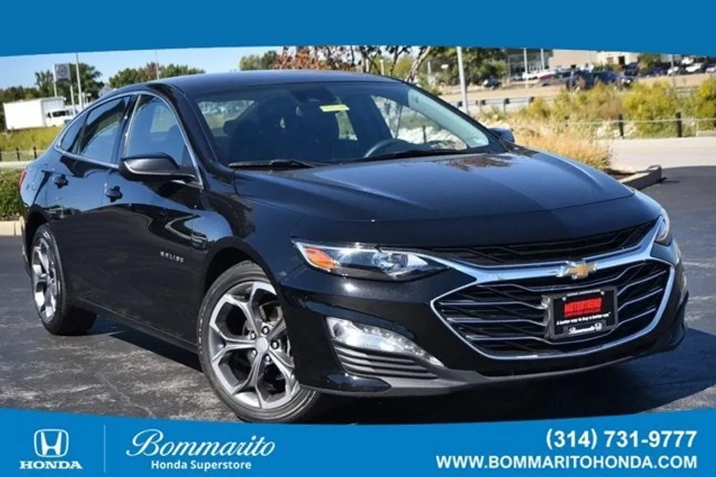 2024 Chevrolet Malibu 1LT photo 1
