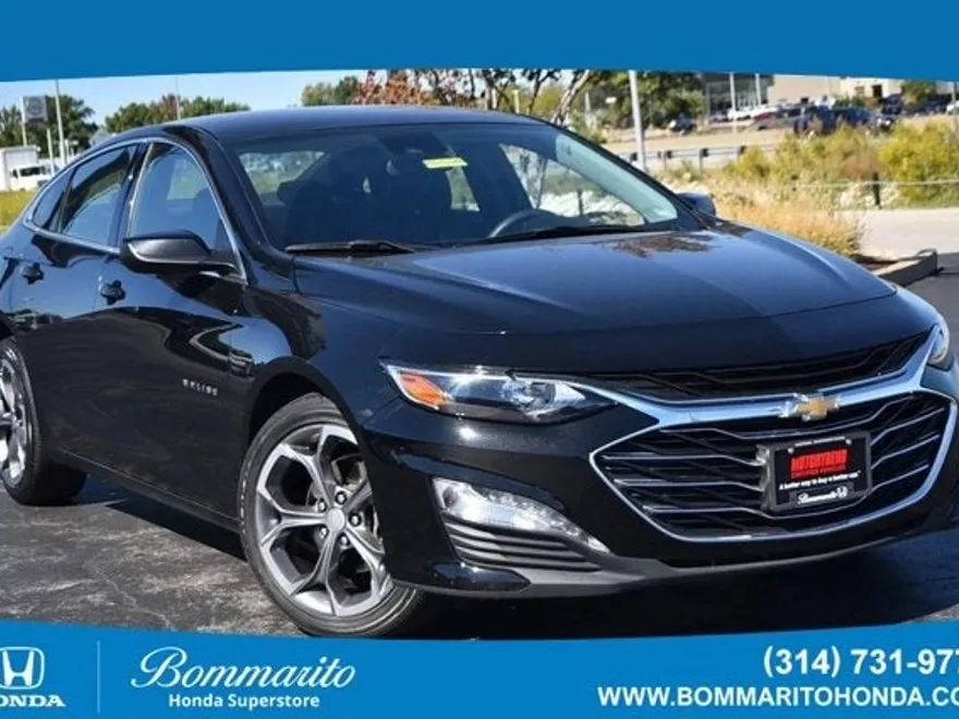 2024 Chevrolet Malibu 1LT photo 1