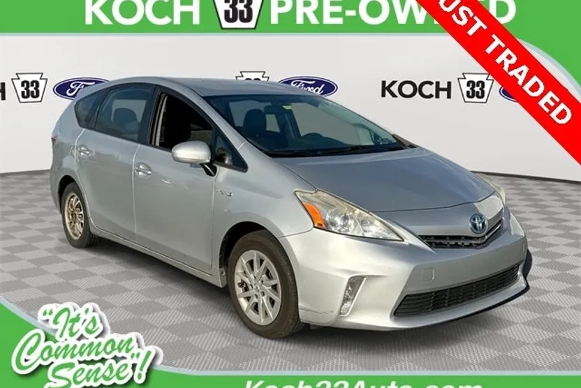 2012 Toyota Prius V Two photo 1