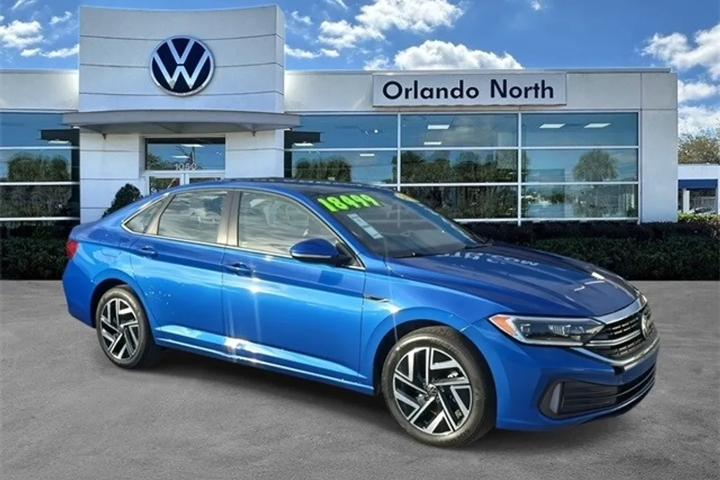 2022 Volkswagen Jetta 1.5T SEL photo 1