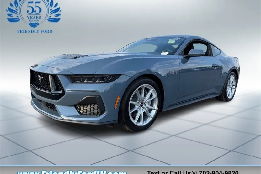 2025 Ford Mustang GT photo 1