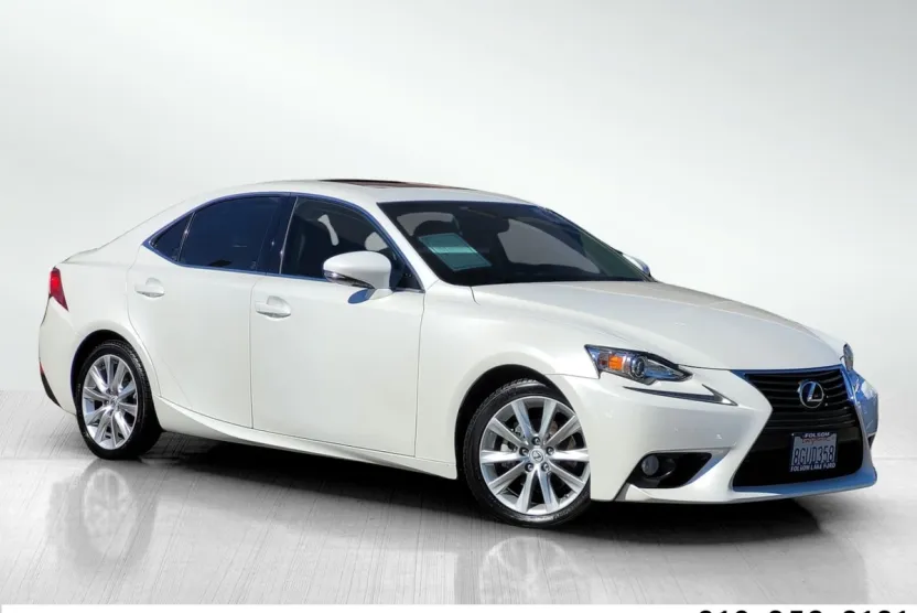 2014 Lexus IS 250 photo 1