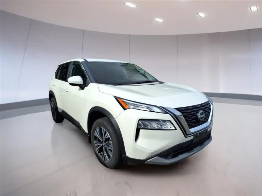 2023 Nissan Rogue SV photo 1