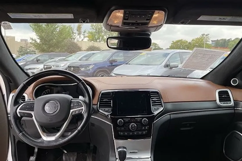 2020 Jeep Grand Cherokee Summit photo 1