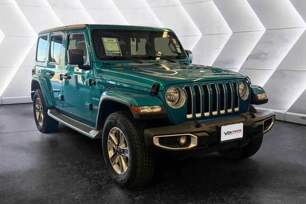 2019 Jeep Wrangler Unlimited Sahara photo 1