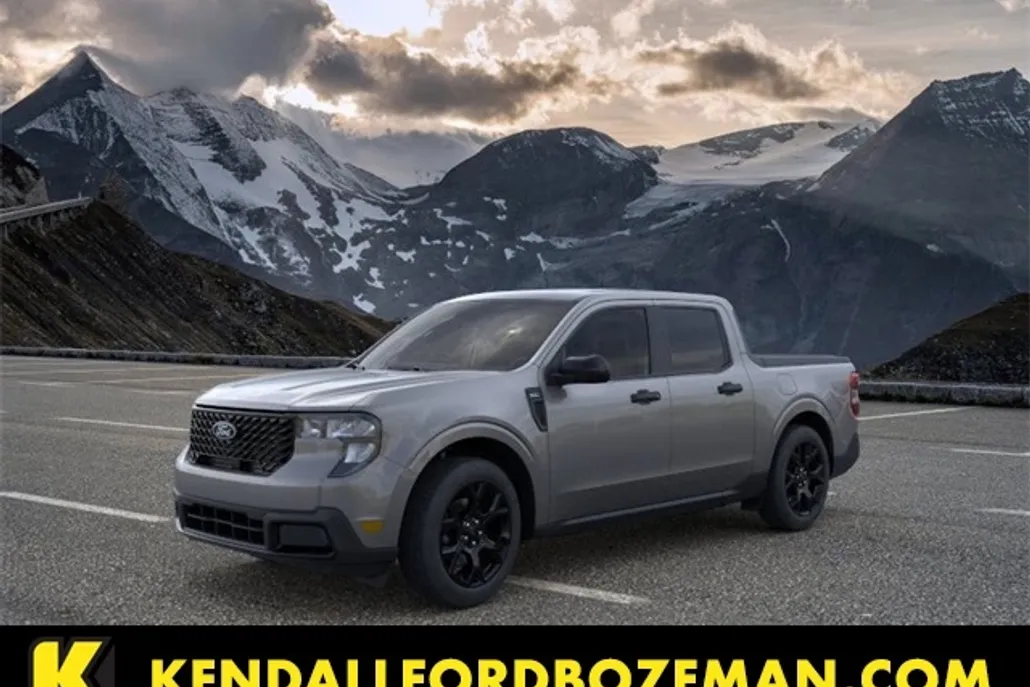 2025 Ford Maverick XLT photo 1