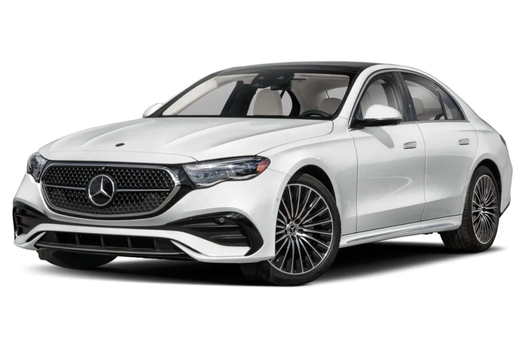 2026 Mercedes Benz E 4MATIC photo 1