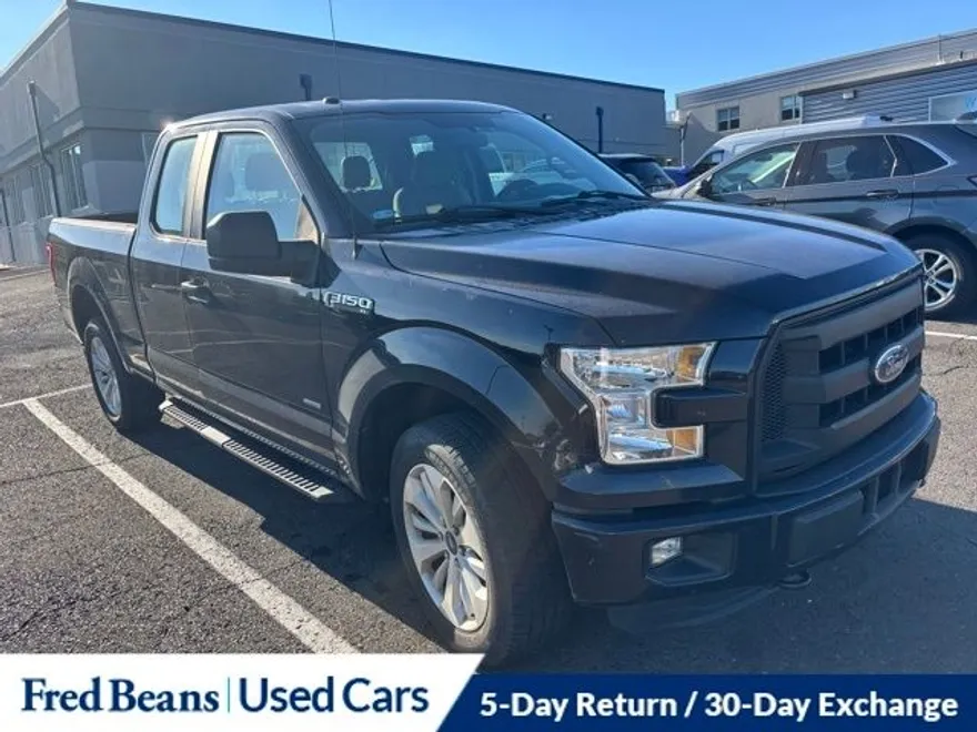 2016 Ford F-150 XL photo 1