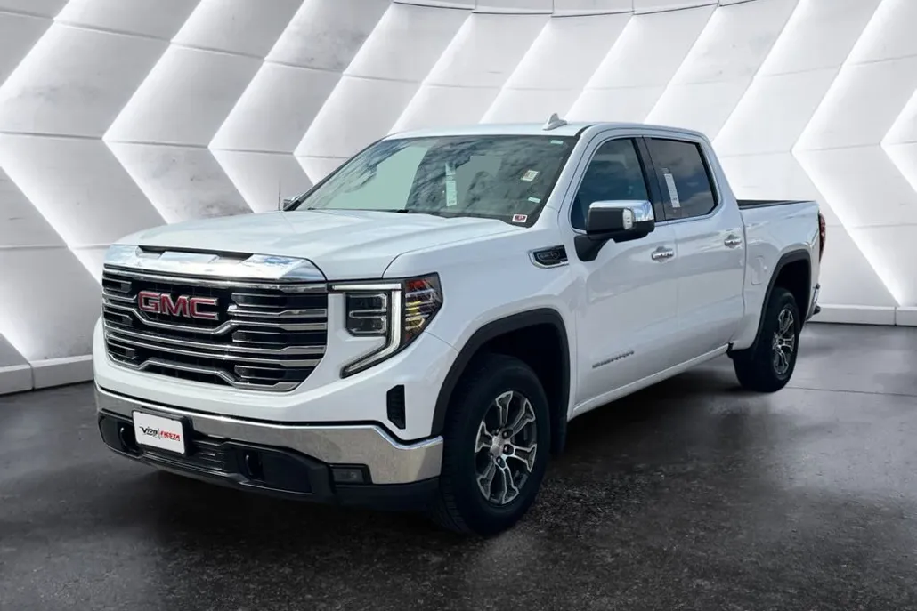 2024 Gmc Sierra 1500 SLT photo 1