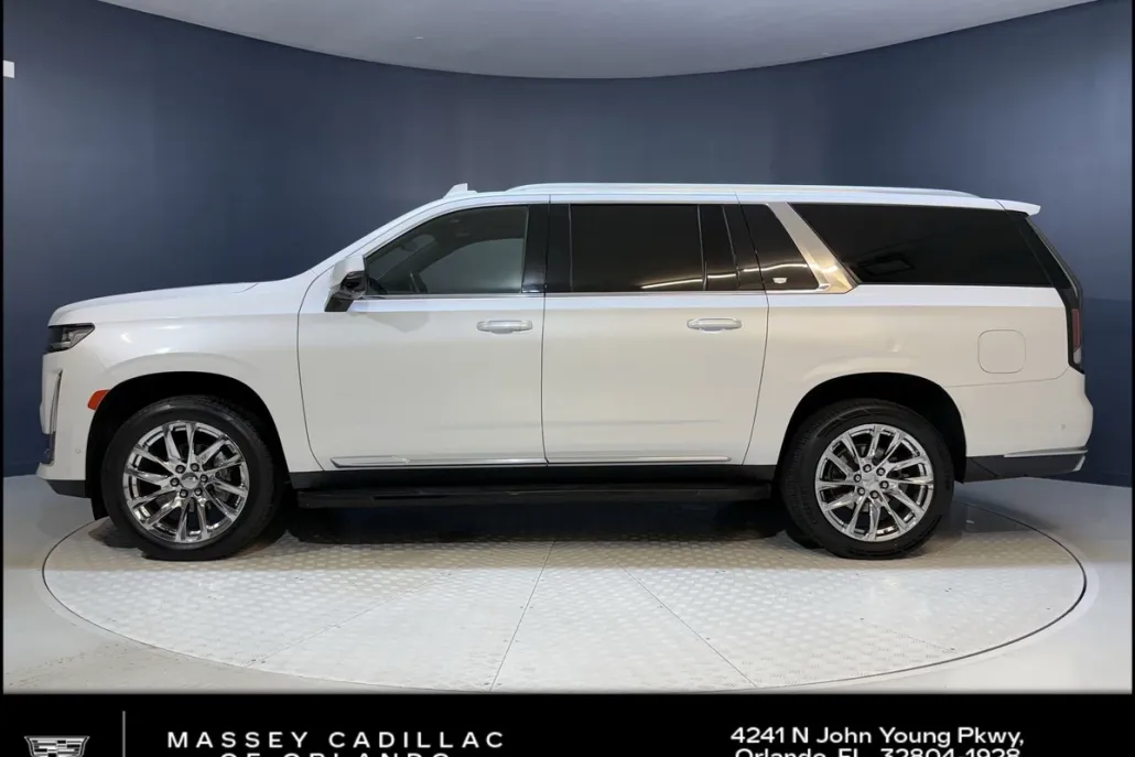 2021 Cadillac Escalade ESV Premium Luxury photo 1