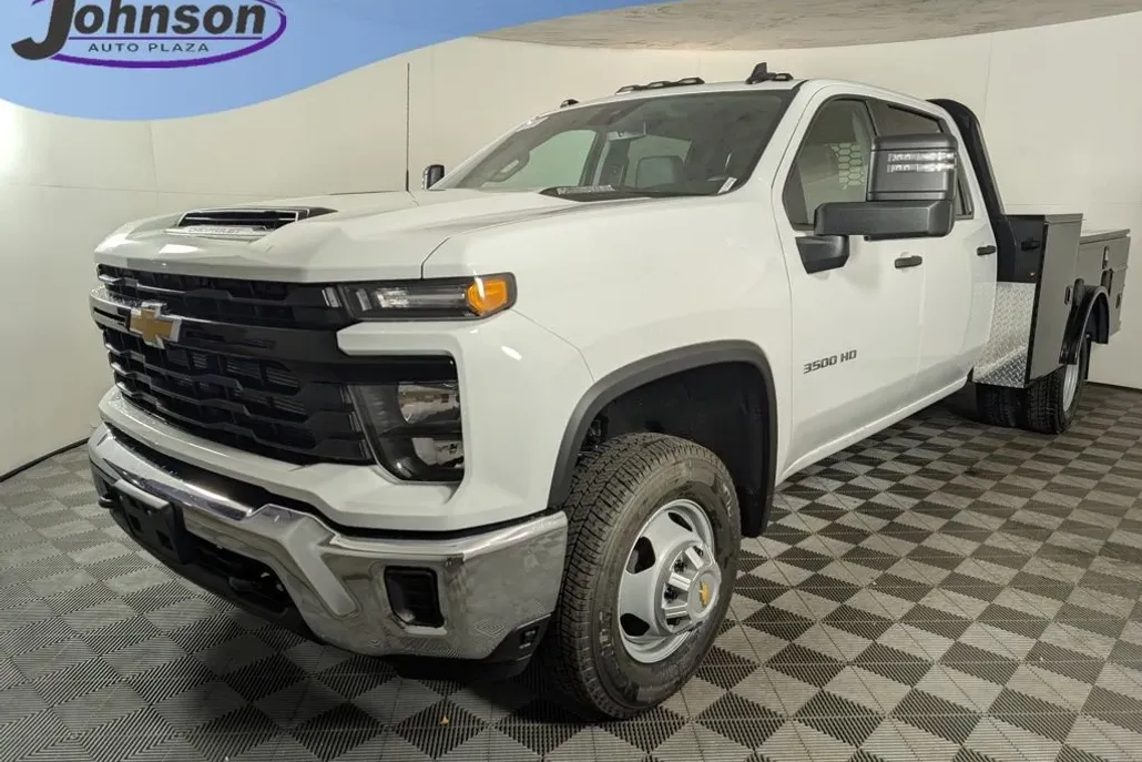 2025 Chevrolet Silverado 3500HD Work Truck photo 1