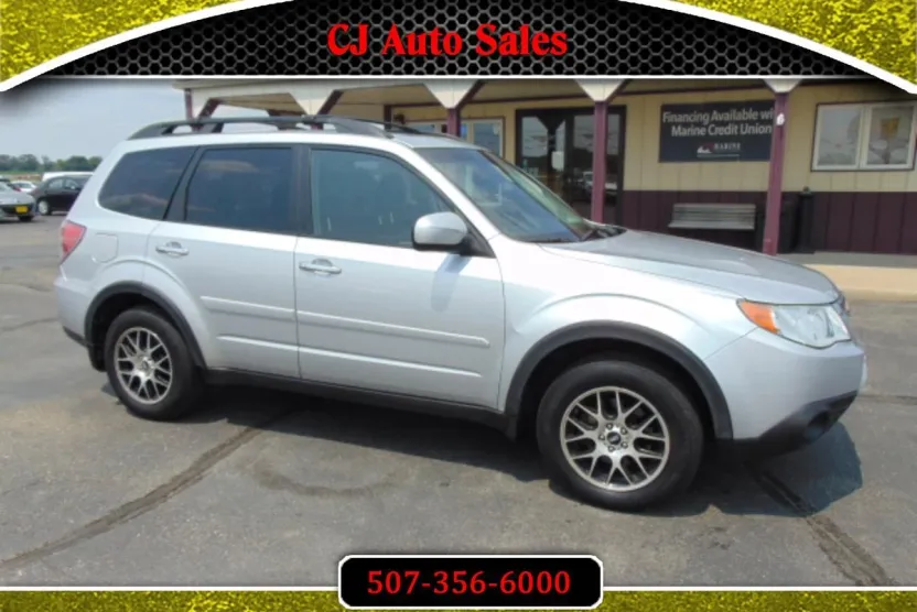2011 Subaru Forester 2.5X Premium photo 1