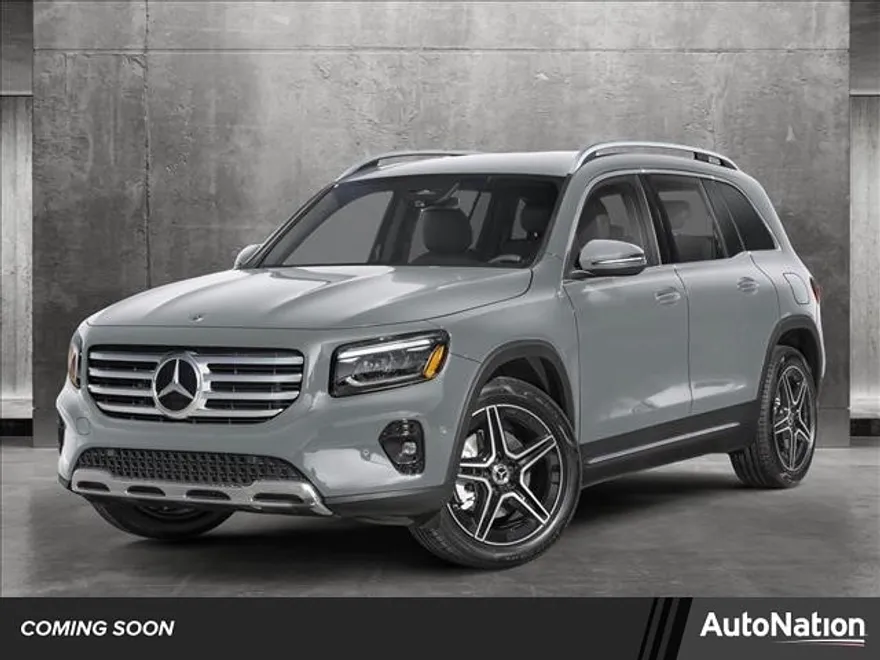 2025 Mercedes Benz GLB 250 4MATIC photo 1