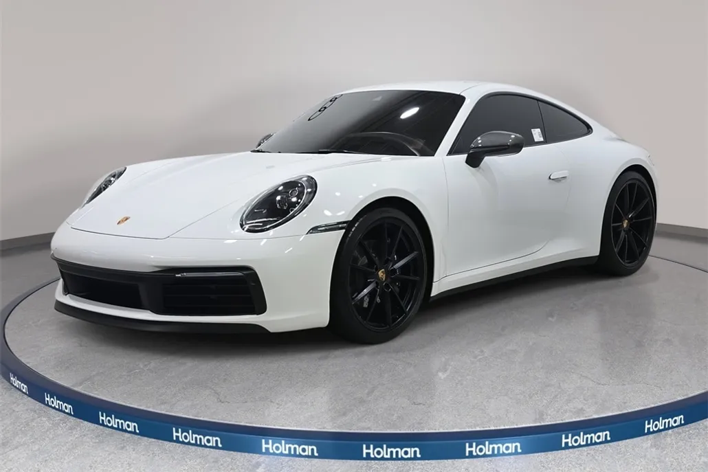 2023 Porsche 911 T photo 1