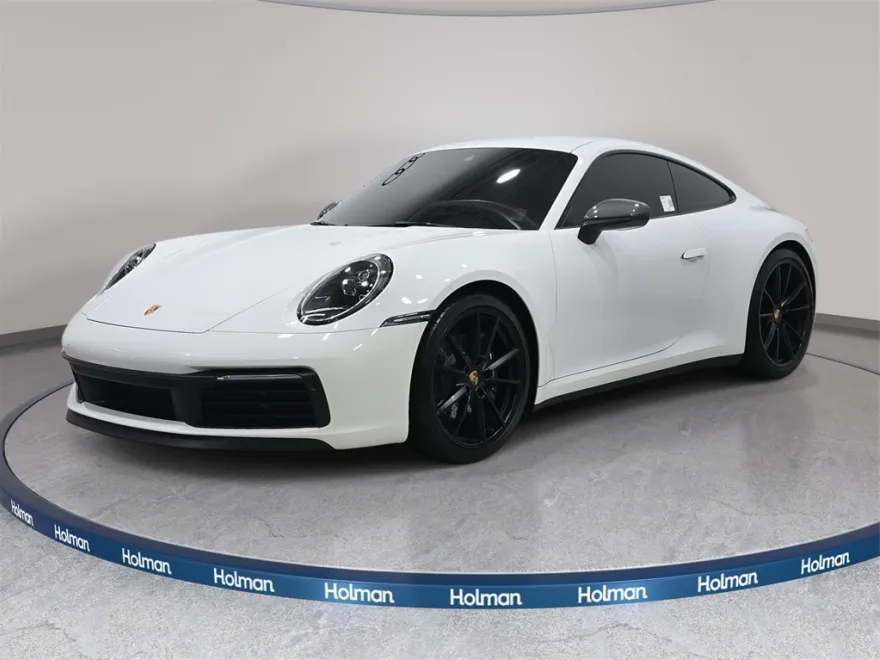 2023 Porsche 911 T photo 1