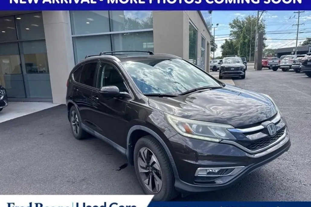 2015 Honda CR-V Touring photo 1