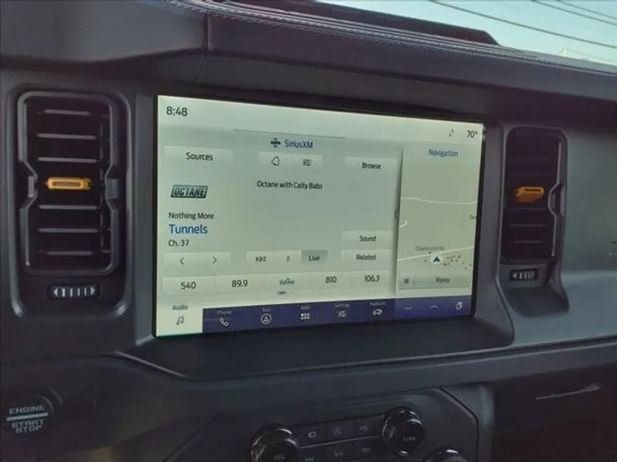2024 Ford Bronco Badlands photo 16