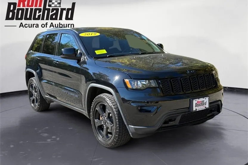 2019 Jeep Grand Cherokee Upland photo 1