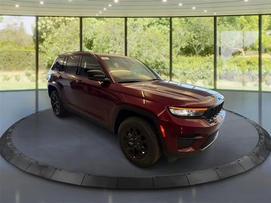 2025 Jeep Grand Cherokee Altitude X photo 1