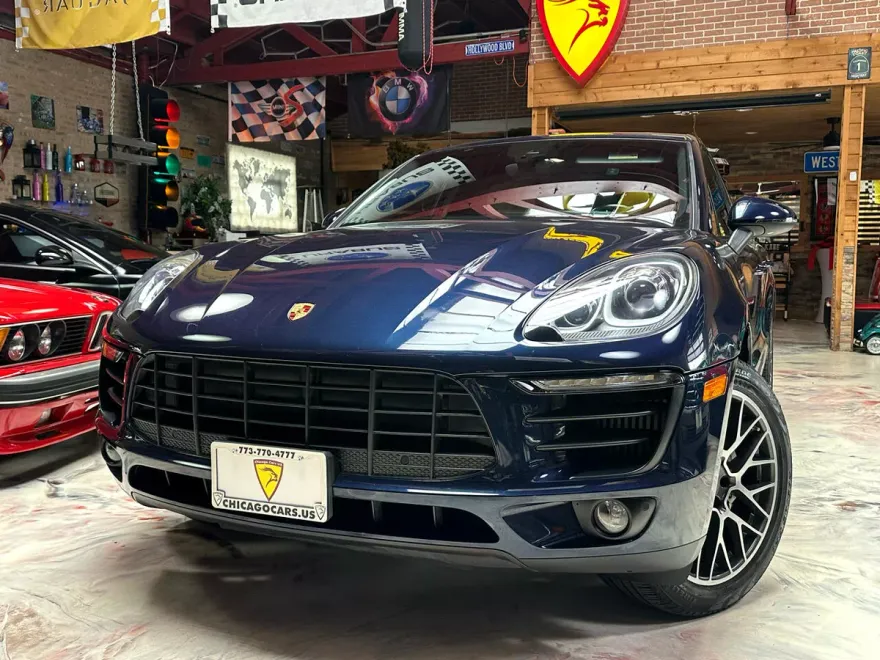 2017 Porsche Macan S photo 1