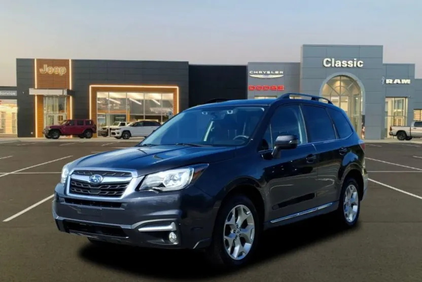 2018 Subaru Forester Touring photo 1