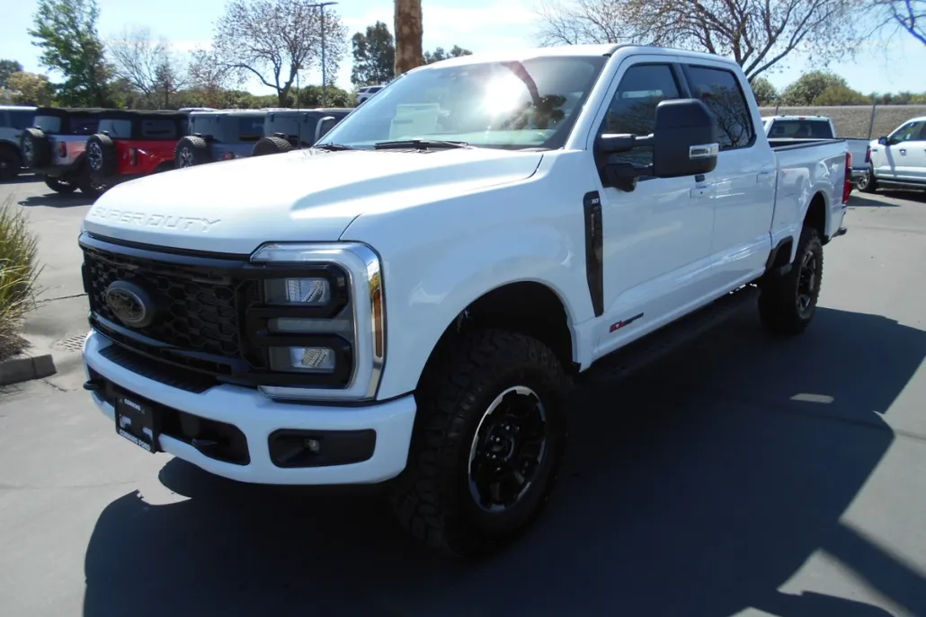 2025 Ford F-250 XLT photo 1
