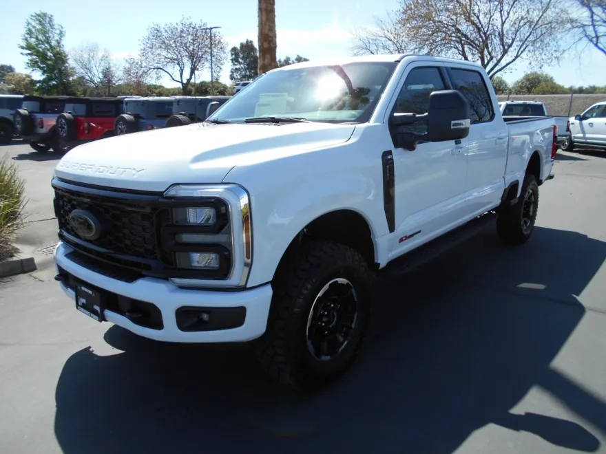 2025 Ford F-250 XLT photo 1
