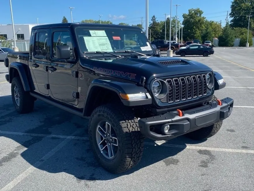 2025 Jeep Gladiator Mojave photo 1