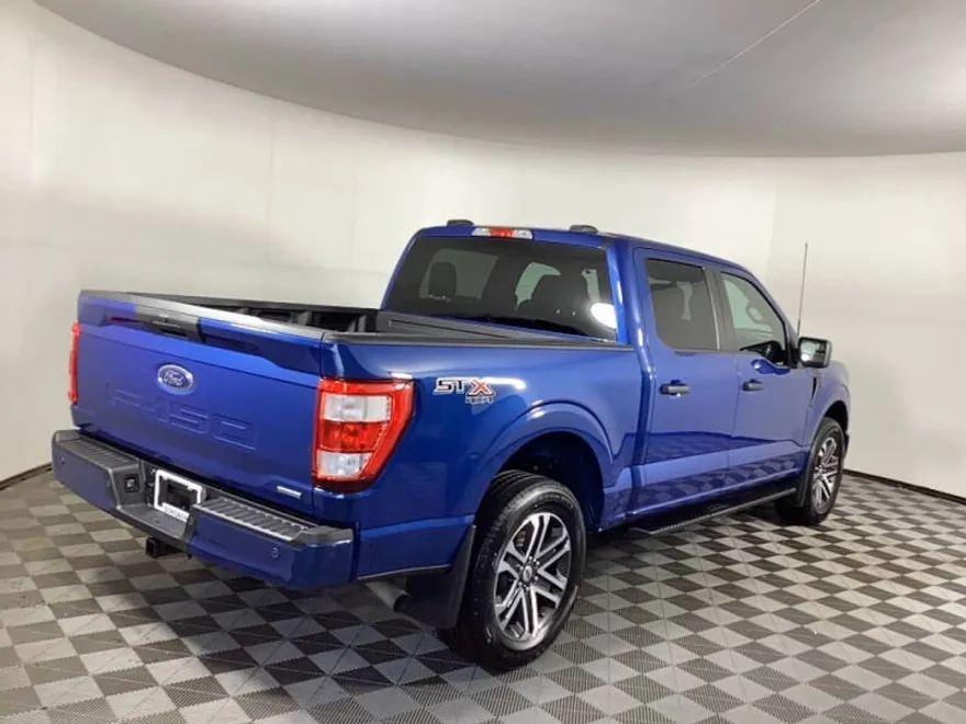 2023 Ford F-150 STX photo 1