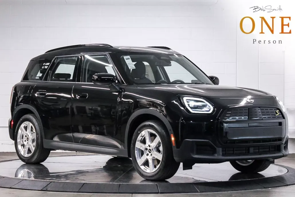 2025 Mini Countryman SE ALL4 photo 1